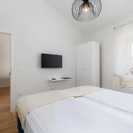 Apartment New2024 Mark's Seaview By Irundo