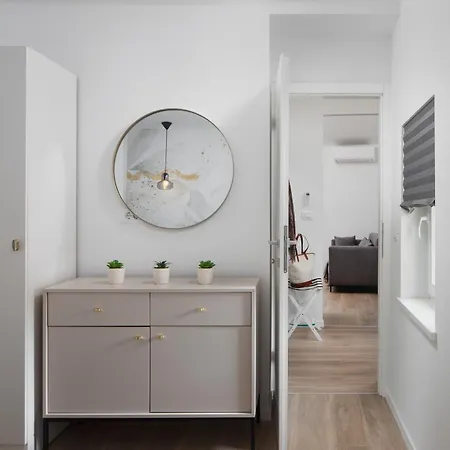 Apartment New2024 Mark's Seaview By Irundo *
