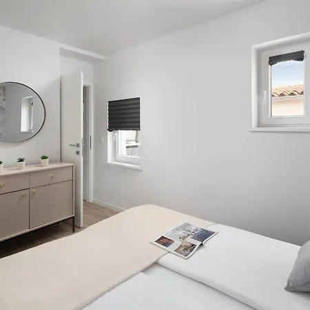 New2024 Mark's Seaview By Irundo Apartment